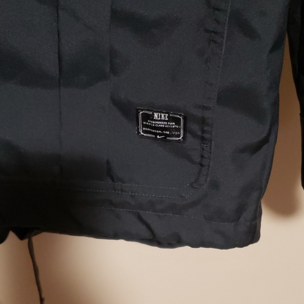 Nike Wind Rain Repellant Jacket - image 5
